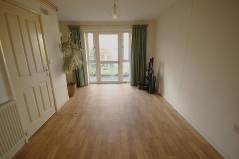 undefined, Hallfield Close, Flint