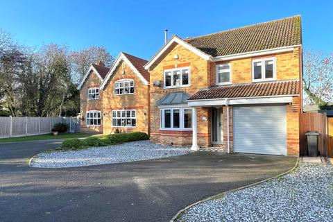 4 bedroom detached house for sale, Hawthorn Road, Tolleshunt Knights