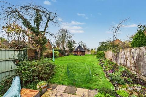 undefined, Brookside, Rolleston-on-Dove