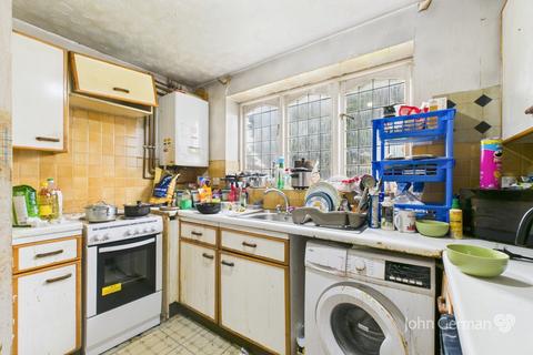 undefined, Newbury Drive, Stretton