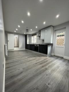 undefined, Merton Road, London SW18