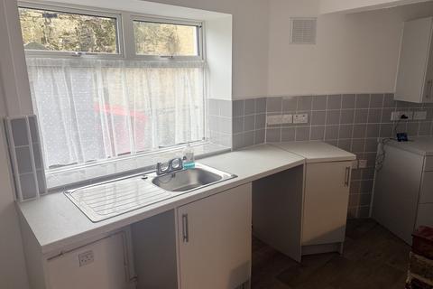 undefined, Red Cow Court, Middlewich