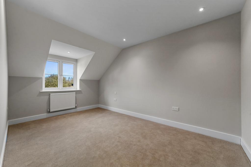 PT-FC(COL)-1 Turnpike Close-13