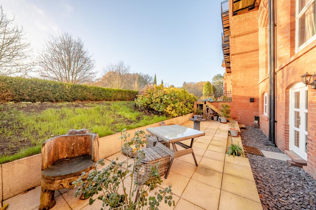 Two bed apartment frodsham aerial patio