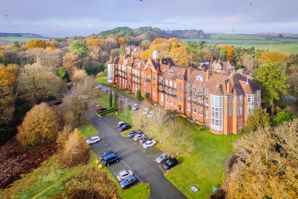 Two bed apartment frodsham aerial