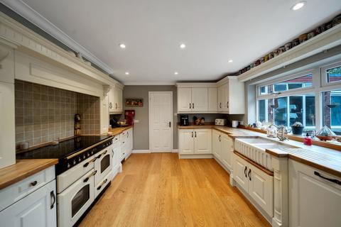 undefined, Norwich Road, Attleborough