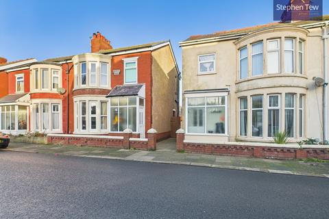 undefined, Northfield Avenue, Blackpool, FY1