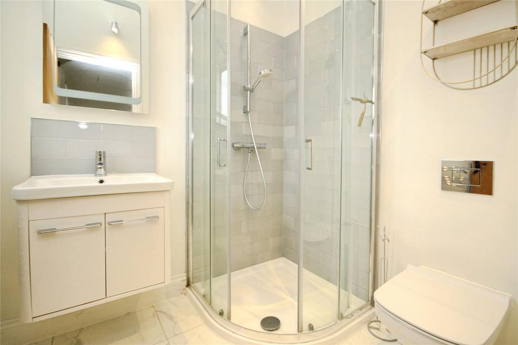Ensuite