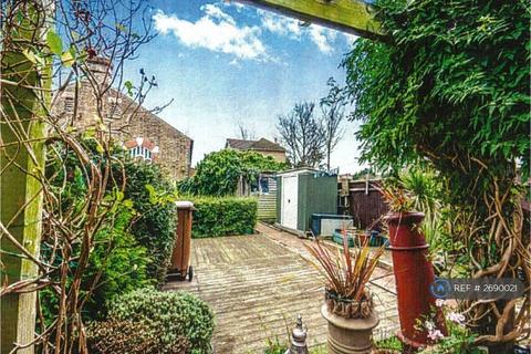 undefined, Gillingham Road, Kent, ME7