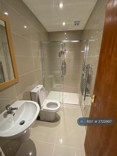 1 bedroom in a house share to rent, North Road East, Plymouth, PL4