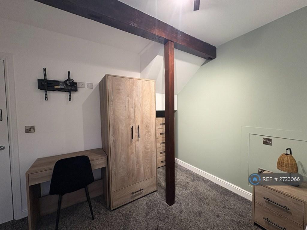 Room 1