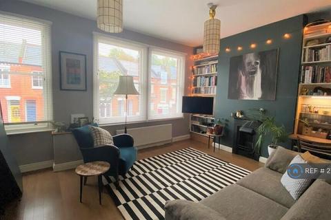 1 bedroom flat to rent, Despard Road, London, N19