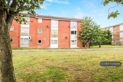 Studio to rent, Berners Way, Broxbourne, EN10
