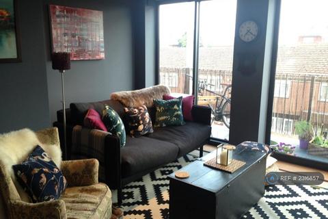 1 bedroom flat to rent, Grange Road, London, E13
