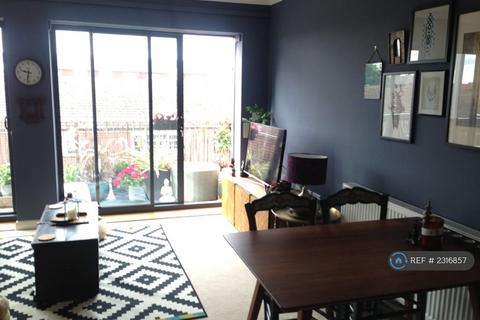 1 bedroom flat to rent, Grange Road, London, E13