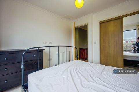 1 bedroom flat to rent, Grange Road, London, E13