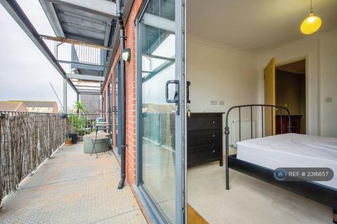 1 bedroom flat to rent, Grange Road, London, E13