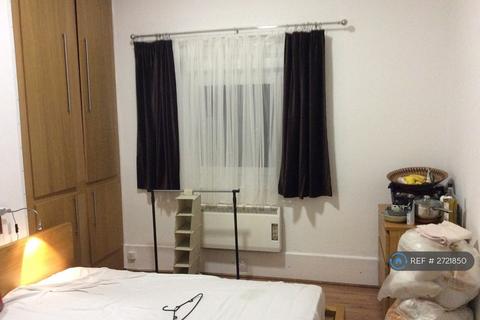 undefined, Wildcroft Road, Putney Heath, SW15