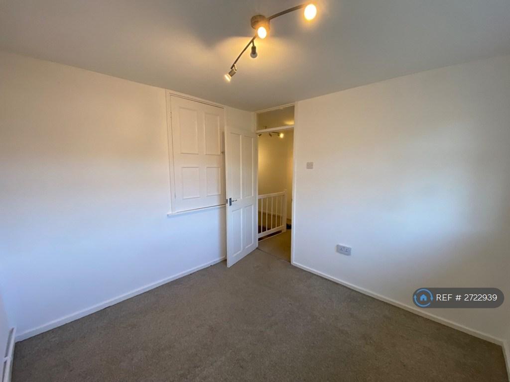 Rear Bedroom