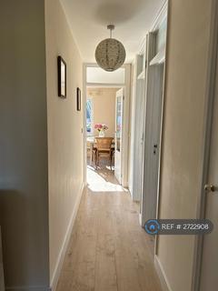 2 bedroom flat to rent, Forest Row, Forest Row, RH18
