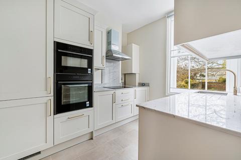 undefined, Grove Park Terrace, London
