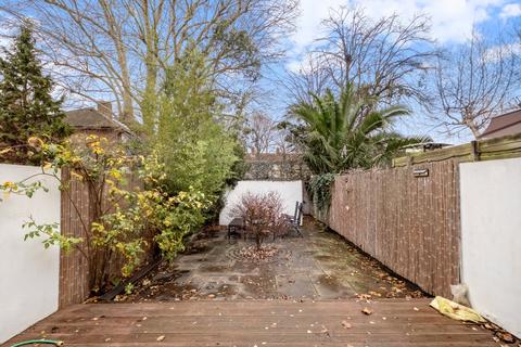 undefined, Woodlawn Road, London