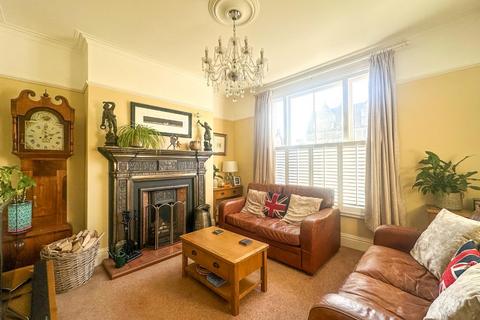 4 bedroom townhouse for sale, Langham Place, Northampton NN2