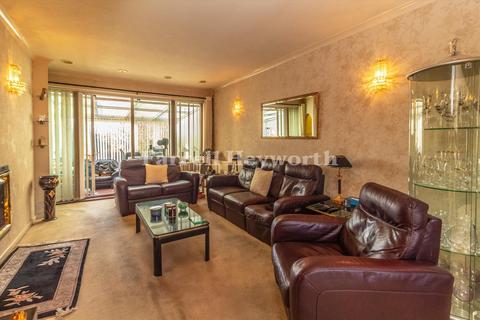2 bedroom semi-detached house for sale, Chester Avenue, Poulton Le Fylde FY6