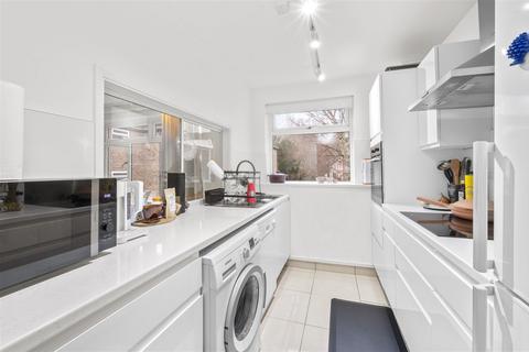 undefined, Leopold Avenue, Wimbledon SW19