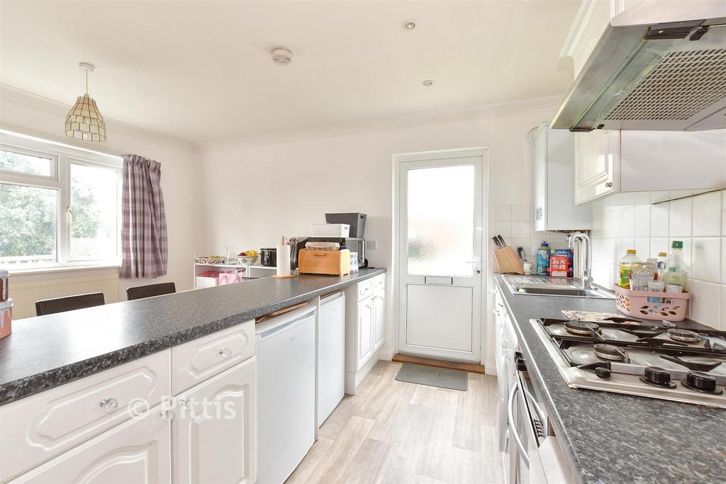 Kitchen/ Living Area