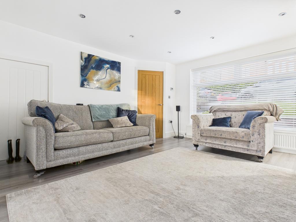 Cam03729 g0 pr0191 still003