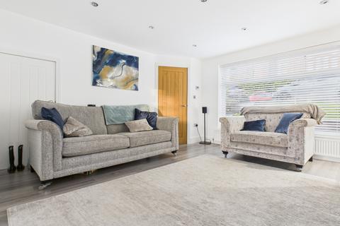 undefined, Mendip Close, Royton, Oldham, OL2 5EY