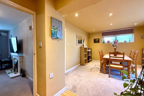 undefined, Freshbrook, Swindon SN5
