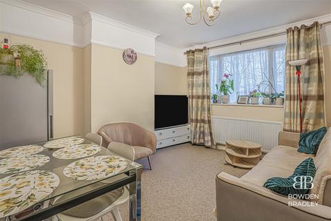 undefined, Brunswick Gardens, Hainault