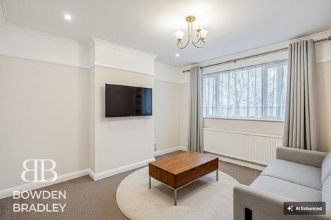 2 bedroom maisonette for sale, Brunswick Gardens, Ilford, IG6