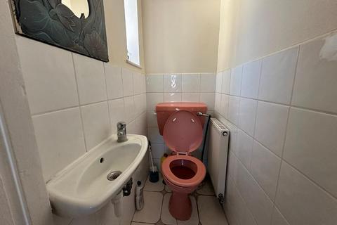 undefined, Brassie Avenue, London, W3 7DE