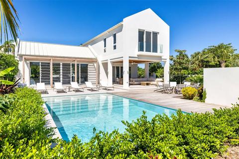 4 bedroom house, Starfish Villa, Turtle Cove, Turks and Caicos