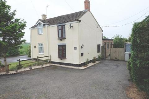 3 bedroom semi-detached house for sale, Langrick Road, New York, Lincoln, LN4 4YP