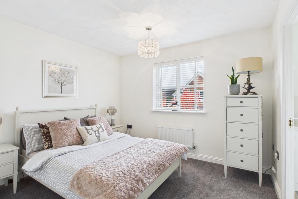Ewe Move -  Spalding - Shearers Drive -  Bedroom