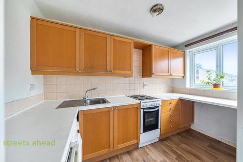 undefined, Green Acres, Croydon, CR0