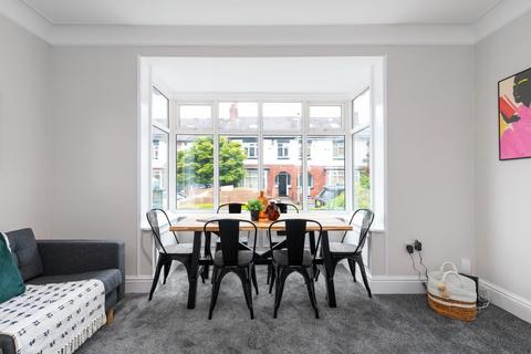 undefined, Estcourt Avenue, Leeds LS6