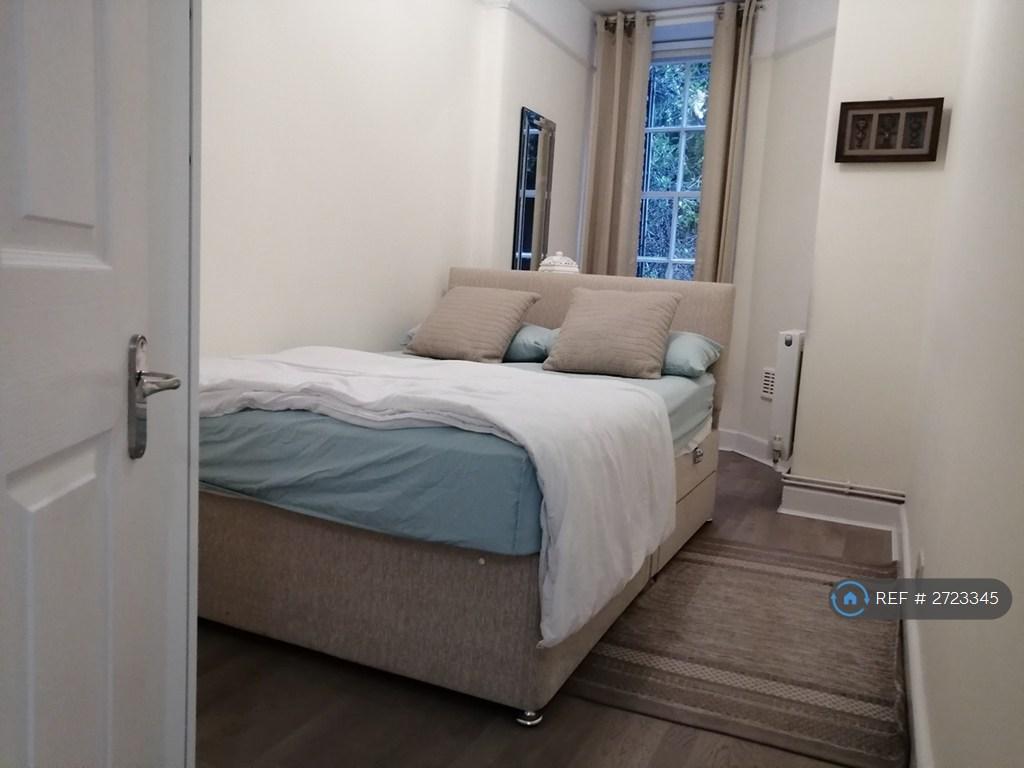 Double Bedroom