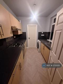 2 bedroom flat to rent, Relton Avenue, Newcastle Upon Tyne, NE6
