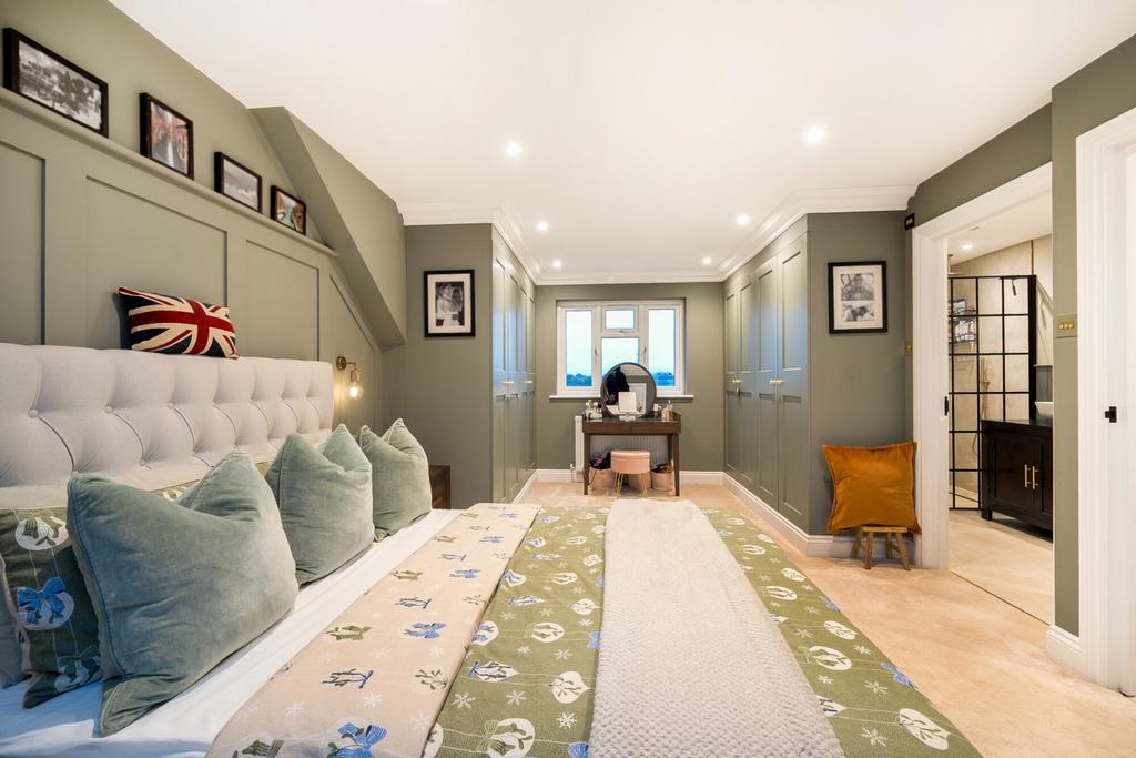 1386838-8-693329f...