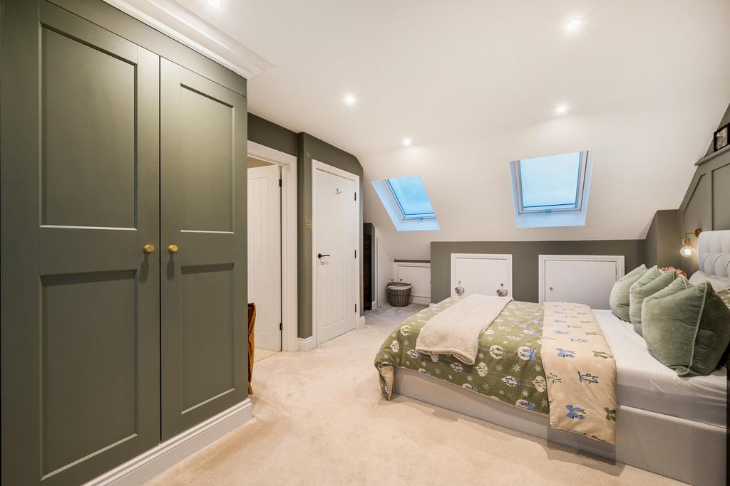 1386838-11-69332a...