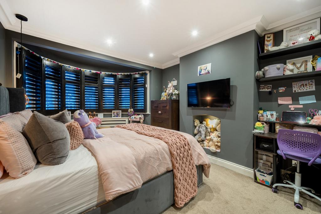 1386838-6-693329b...