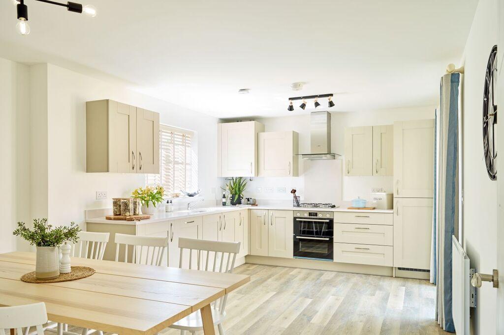 Resized for CMS - Lyneham Fields Kempthorne...