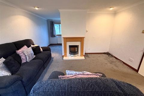 3 bedroom terraced house for sale, Dewar Avenue, Lochgilphead