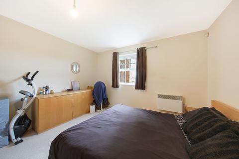 undefined, Edgware  HA8