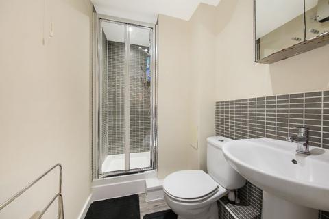 undefined, Edgware  HA8